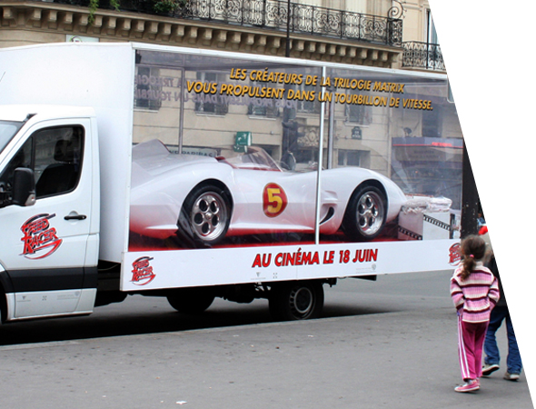 Speed Racer - Affichage mobile - Showroom Mobile - Groupe NON STOP MEDIA